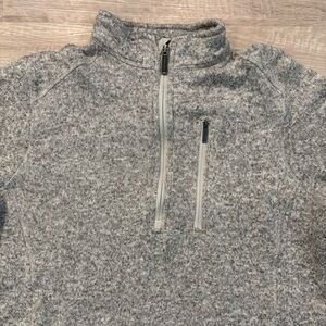 Woolrich Gray Quarter Zip Sweater Pullover Men’s Fleece Chest Zip Pocket Medium